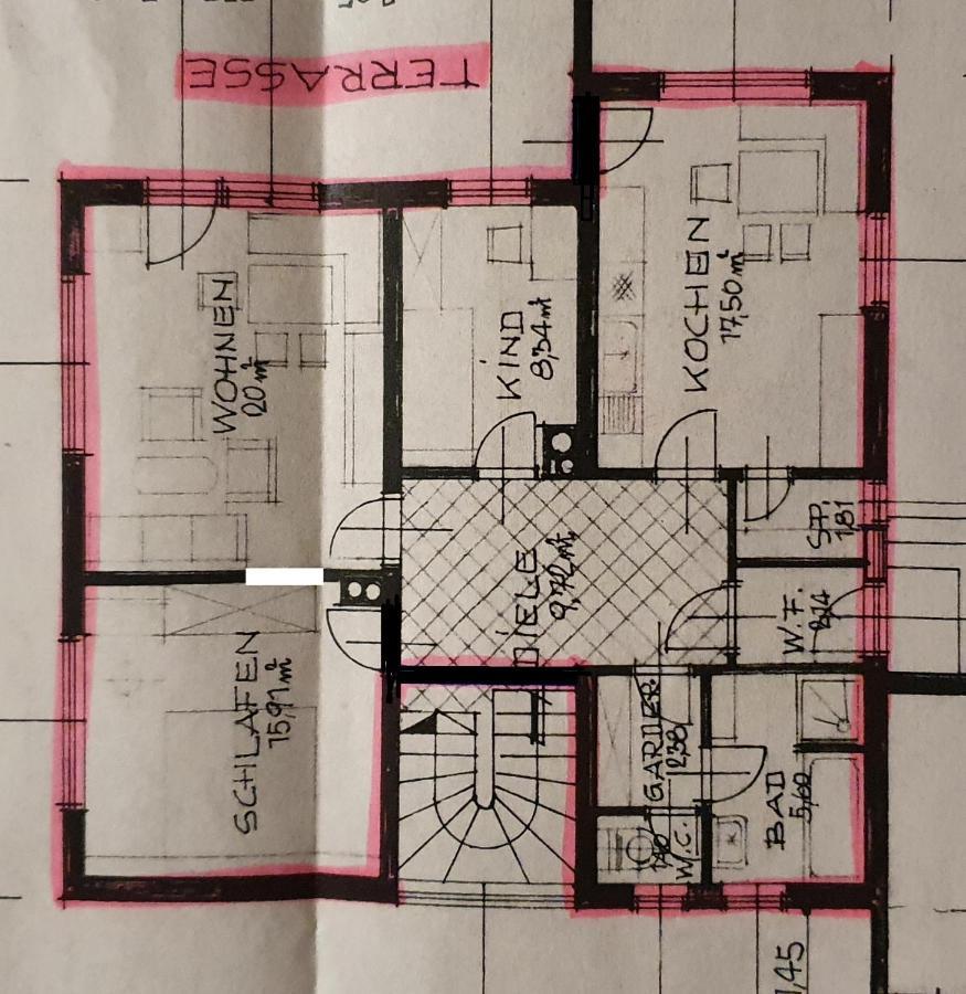 Lechufer, 80m2, Haushaelfte Mit Privatem Eingang, Kaminofen, Terrasse, Garten